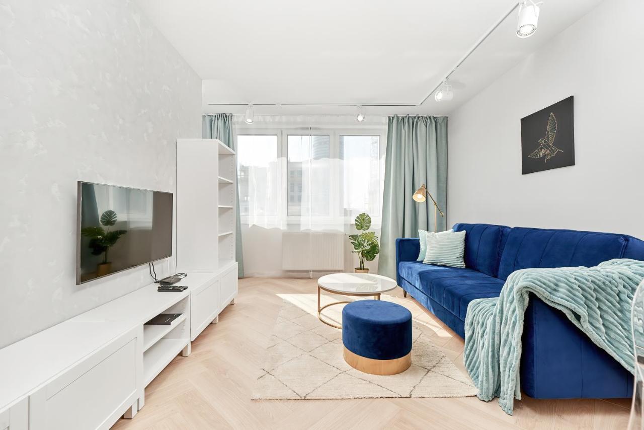 Exclusive Apartments Gwiazdzista With Free Garage Wroclaw By Noclegi Renters Buitenkant foto
