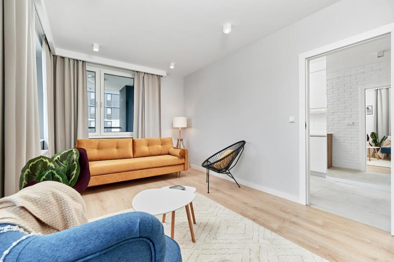 Exclusive Apartments Gwiazdzista With Free Garage Wroclaw By Noclegi Renters Buitenkant foto